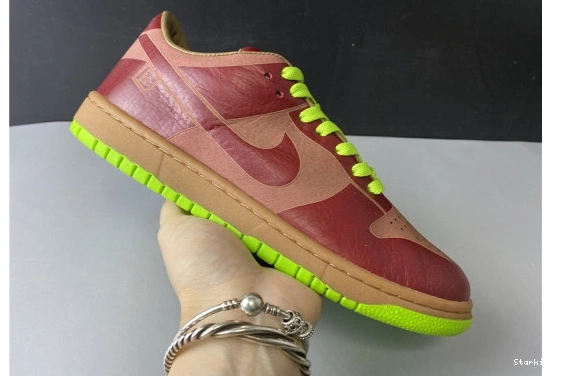 Red Low 311611-661 Laser Chartreuse 1-Piece Nike Dunk Varsity 0225